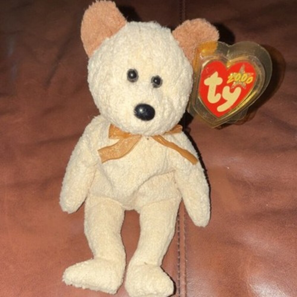 Ty Beanie Babies Huggy Bear Plush Beanbag 2000 Ages 3+ 4-7 Years